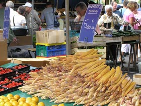 Market stall 2